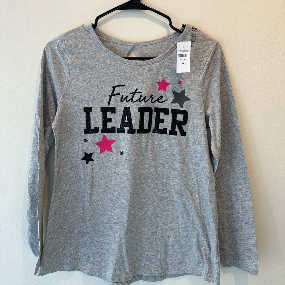 Gray long sleeve tee with leadership message
